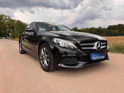 Schwarz Gebraucht 2015 Mercedes C220 Avantgarde Limousine | 21.990 € (Fairer Preis)