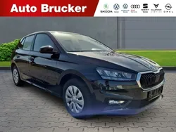 Schwarz Gebraucht 2024 Skoda Fabia Selection Limousine | 18.870 € (Guter Preis)