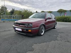 Rot Gebraucht 1994 VW Golf III Kleinwagen | 3.850 €