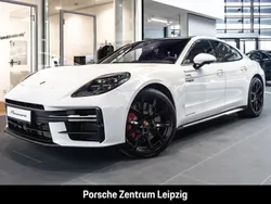 Carraraweißmetallic Gebraucht 2024 Porsche Panamera 4S Limousine | 158.800 €