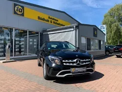 Schwarz Gebraucht 2018 Mercedes GLA180 SUV | 24.950 €