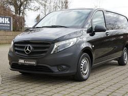 Schwarz Gebraucht 2021 Mercedes Vito Van | 22.700 € (Guter Preis)