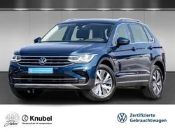 Blau Gebraucht 2022 VW Tiguan Elegance SUV | 29.880 € (Guter Preis)