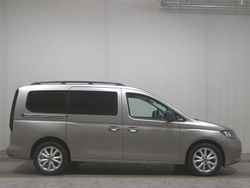 Beige Gebraucht 2021 VW Caddy Maxi Life Van / Kleinbus | 22.980 € (Guter Preis)