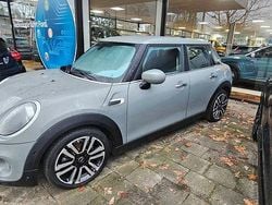 Moonwalk grey (metallic) Gebraucht 2020 Mini Cooper Kleinwagen | 15.990 € (Guter Preis)