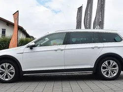 Pure white Gebraucht 2017 VW Passat Alltrack Kombi | 14.990 € (Guter Preis)