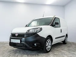 Weiß Gebraucht 2022 Fiat Doblò Van / Kleinbus | 9.680 € (Superpreis)