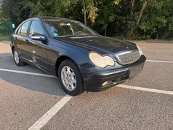 Gebraucht 2003 Mercedes C180 Classic Limousine | 1.950 € (Guter Preis)