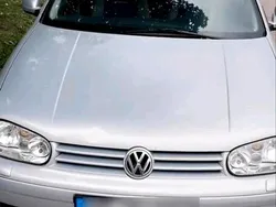 Silber Gebraucht 2001 VW Golf IV Kleinwagen | 1.280 € (Guter Preis)