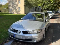Silber Gebraucht 2006 Renault Laguna II Kombi | 2.950 € (Etwas zu teuer)