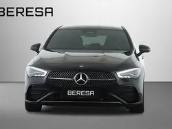 Gebraucht 2024 Mercedes CLA200 Shooting Brake AMG line Kombi | 32.890 € (Fairer Preis)