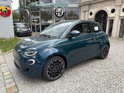 Ozean grün Neu 2025 Fiat 500e La Prima Limousine | 27.990 € (Fairer Preis)