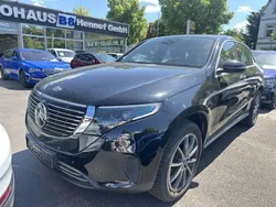 Schwarz ung. schwarz unilack Gebraucht 2021 Mercedes EQC400 SUV | 34.870 € (Guter Preis)