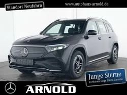 Kosmosschwarz (metallic) Gebraucht 2023 Mercedes EQB300 AMG line SUV | 33.250 € (Fairer Preis)