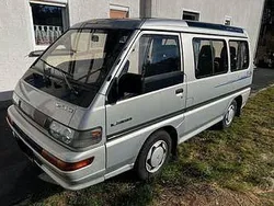 Silber Gebraucht 1996 Mitsubishi L300 Van / Kleinbus | 7.000 €