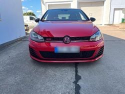Rot Gebraucht 2016 VW Golf GTI Coupé | 17.999 € (Fairer Preis)