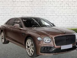 Bronze Gebraucht 2022 Bentley Flying Spur Limousine | 185.690 €
