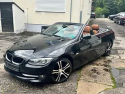 Saphirschwarz Gebraucht 2011 BMW 320 Cabriolet Cabrio | 11.990 € (Guter Preis)