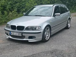 Silber Gebraucht 2002 BMW 325 M Sport Kombi | 2.399 € (Fairer Preis)