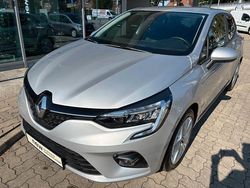 Silber Gebraucht 2022 Renault Clio V Business Kleinwagen | 14.250 € (Fairer Preis)