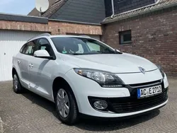 Weiß Gebraucht 2013 Renault Mégane GrandTour Kombi | 2.999 € (Superpreis)