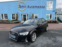 Schwarz Gebraucht 2018 Audi A3 Sportback Sport Kombi | 17.980 € (Fairer Preis)