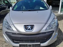 Silber Gebraucht 2010 Peugeot 308 CC Platinum Cabrio | 5.700 € (Guter Preis)
