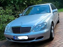 Silber Gebraucht 2004 Mercedes S500 Limousine | 8.999 € (Etwas zu teuer)