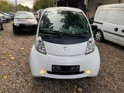 Weiß Gebraucht 2011 Peugeot iON Basis Kleinwagen | 4.999 € (Guter Preis)