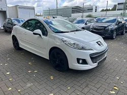 Gebraucht 2012 Peugeot 207 CC Platinum Cabrio | 2.900 € (Guter Preis)