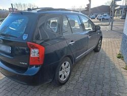 Schwarz Gebraucht 2009 Kia Carens Van / Kleinbus | 5.500 €