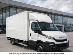 Weiss Gebraucht 2019 Iveco Daily Van | 15.446 € (Teuer)
