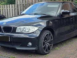 Schwarz Gebraucht 2005 BMW 118 Kleinwagen | 3.900 € (Fairer Preis)