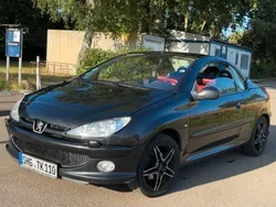 Schwarz Gebraucht 2004 Peugeot 206 CC Cabrio | 2.500 € (Teuer)