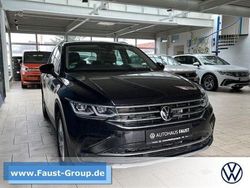 Schwarz Gebraucht 2022 VW Tiguan Elegance SUV | 33.600 € (Fairer Preis)