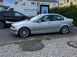 Silber Gebraucht 2000 BMW 320 Limousine | 7.500 €