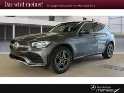Grau Gebraucht 2020 Mercedes GLC200 AMG SUV | 38.940 € (Fairer Preis)
