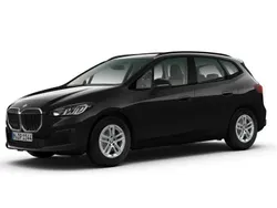 Schwarz uni Neu 2025 BMW 220 Active Tourer Van / Kleinbus | 32.900 €