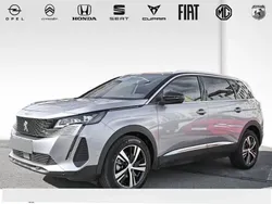 Grau Gebraucht 2024 Peugeot 5008 GT Van / Kleinbus | 31.349 € (Guter Preis)