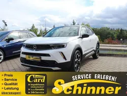 Jade weiß Gebraucht 2021 Opel Mokka-e Ultimate SUV | 19.390 € (Fairer Preis)