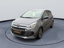 Grau Gebraucht 2019 Hyundai i10 Passion Kleinwagen | 8.900 € (Guter Preis)