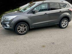 Grau Gebraucht 2018 Ford Kuga Cool & Connect SUV | 13.700 € (Fairer Preis)