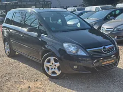 Schwarz Gebraucht 2008 Opel Zafira Edition Van / Kleinbus | 3.890 € (Fairer Preis)