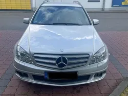 Grau Gebraucht 2011 Mercedes C220 Kombi | 6.500 € (Fairer Preis)