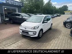 Weiß Gebraucht 2013 VW up! Kleinwagen | 3.750 € (Fairer Preis)