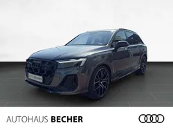 Grau Neu 2025 Audi Q7 S-Line SUV | 109.990 €