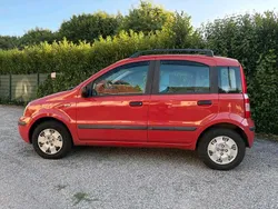 Rot Gebraucht 2004 Fiat Panda Kleinwagen | 1.600 €