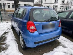 Blau Gebraucht 2010 Chevrolet Aveo Limousine | 1.999 €