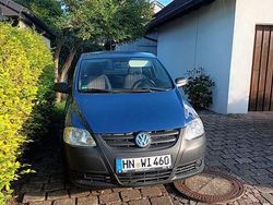 Blau Gebraucht 2011 VW Fox Kleinwagen | 2.100 € (Fairer Preis)