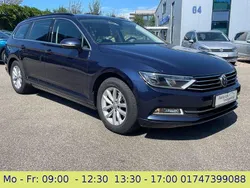 Blau Gebraucht 2017 VW Passat Kombi | 12.999 € (Guter Preis)